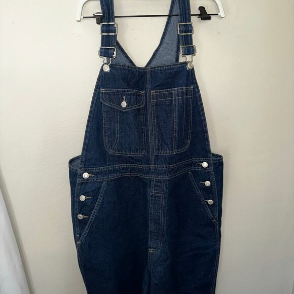 Slouchy oversized gap dark wash overalls sz L - Picture 6 of 6